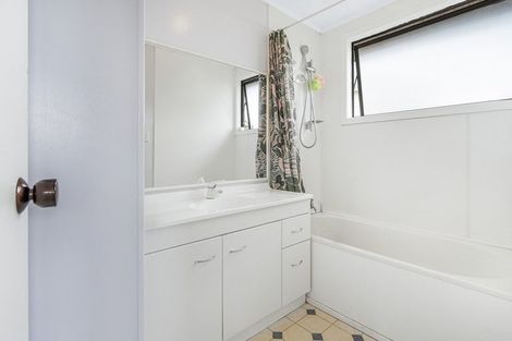 Photo of property in 40 Lindsay Crescent, Nawton, Hamilton, 3200