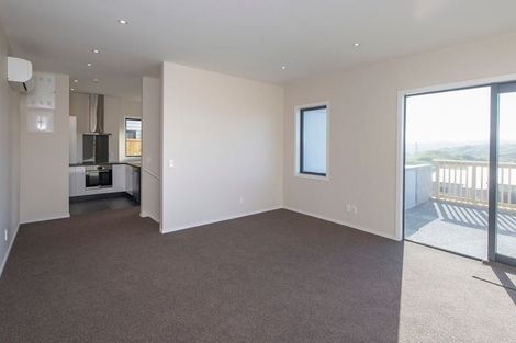 Photo of property in 9 Comber Place, Johnsonville, Wellington, 6037
