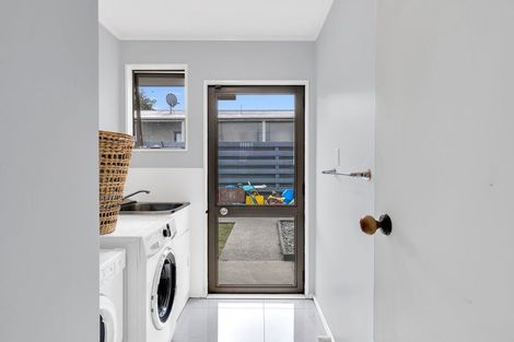 Photo of property in 2 Hampton Place, Springvale, Whanganui, 4501