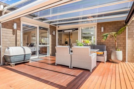 Photo of property in 21 Jeroboam Loop, Kumeu, 0810