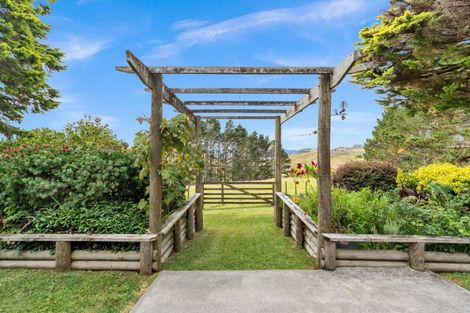 Photo of property in 121 Portland Road, Portland, Whangarei, 0178