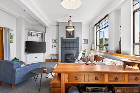 Photo of property in 153 Emerson Street, Napier South, Napier, 4110