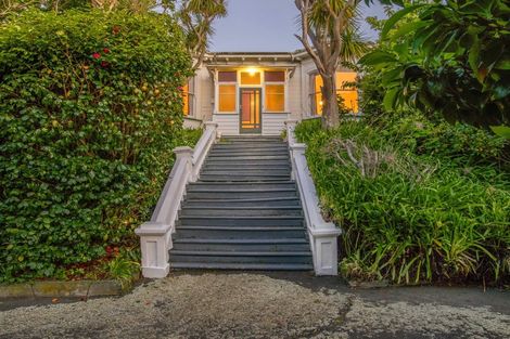 Photo of property in 43 Austin Street, Mount Victoria, Wellington, 6011