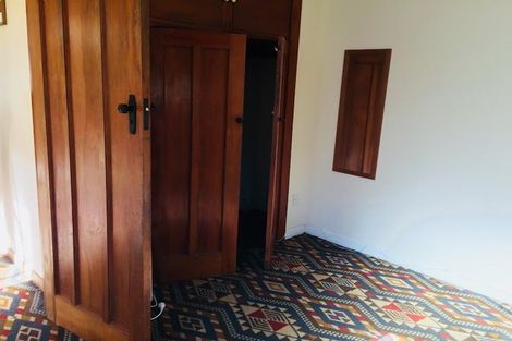 Photo of property in 1/9 Busaco Road, Hataitai, Wellington, 6021