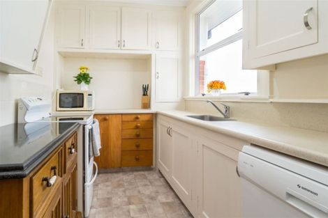 Photo of property in 141 Forfar Street, Clyde Hill, Dunedin, 9011