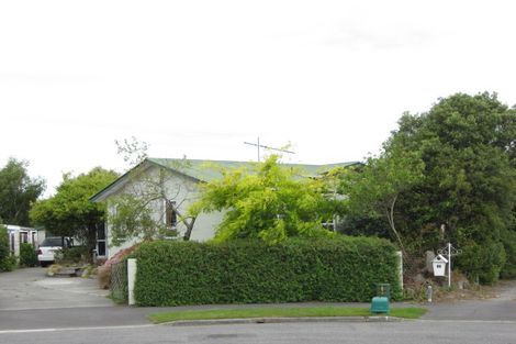 Photo of property in 11 Oban Place, Woolston, Christchurch, 8062