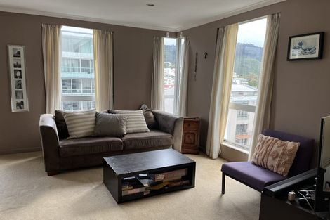Photo of property in Terrace Heights Apartments, 11b/163 The Terrace, Wellington Central, Wellington, 6011