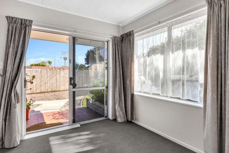 Photo of property in 44 Ballance Street, Lower Vogeltown, New Plymouth, 4310