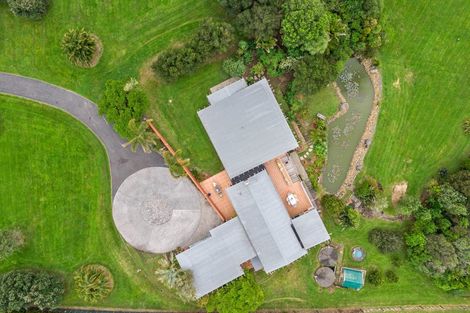 Photo of property in 15 Tudor Park Drive, Whitford, Howick, 2571