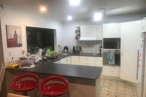 Photo of property in 112b Triangle Road, Massey, Auckland, 0614
