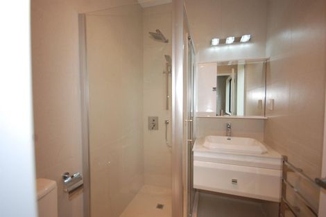 Photo of property in 120e Wellington Street, Howick, Auckland, 2014