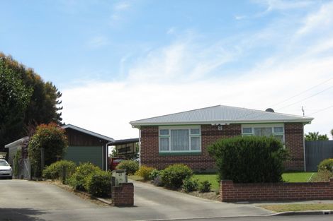 Photo of property in 27 Colac Street, Avondale, Christchurch, 8061