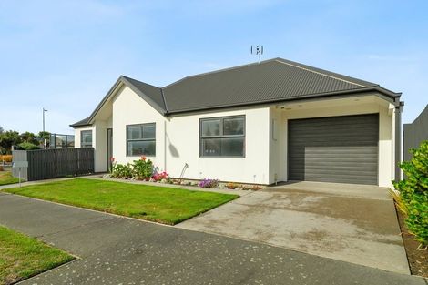 Photo of property in 52 Sioux Avenue, Wigram, Christchurch, 8042