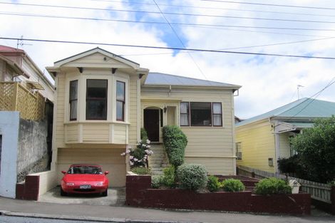 Photo of property in 40 Porritt Avenue, Mount Victoria, Wellington, 6011