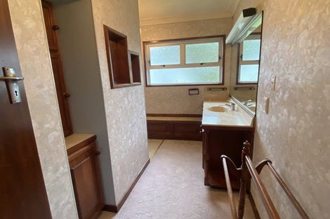 Photo of property in 212a Tukapa Street, Westown, New Plymouth, 4310