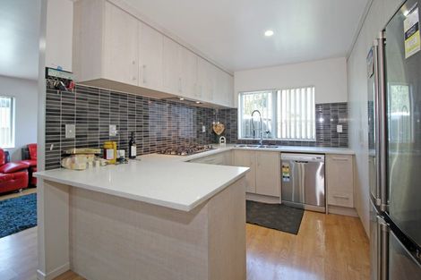 Photo of property in 7 Undine Street, Pakuranga, Auckland, 2010