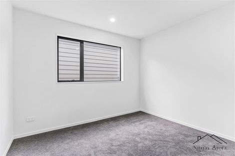 Photo of property in 16 Combat Street, Papakura, 2110