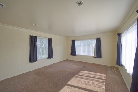 Photo of property in 67 Waipani Road, Te Atatu Peninsula, Auckland, 0610