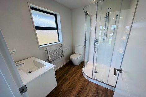 Photo of property in 32 Eileen Way, Rolleston, 7615