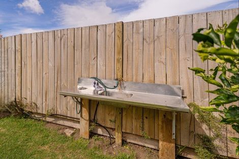 Photo of property in 17 Endeavour Close, Whitianga, 3510