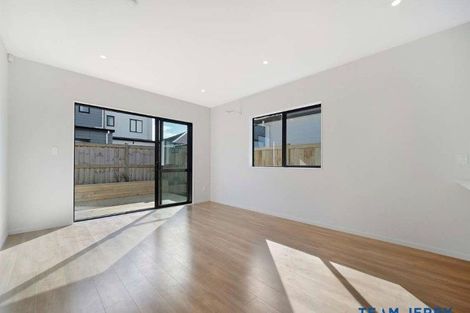 Photo of property in 17 Huringa Road, Karaka, Papakura, 2113