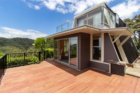 Photo of property in 2 Cliff Road, Ohope, 3121