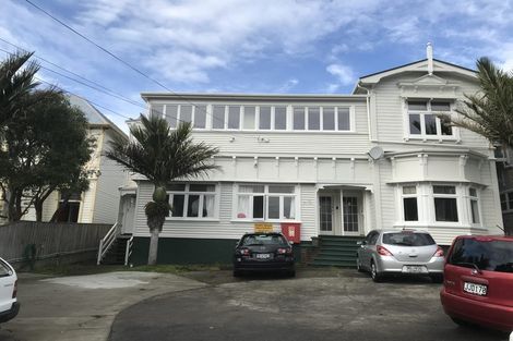 Photo of property in 13 Brougham Street, Mount Victoria, Wellington, 6011