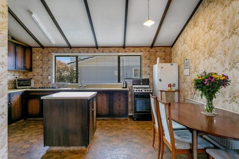 Photo of property in 18 Invergarry Road, Hilltop, Taupo, 3330