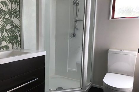 Photo of property in 111 Woodman Drive, Tawa, Wellington, 5028