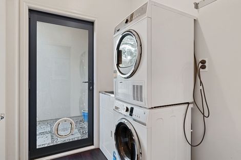 Photo of property in 25 Meadowstone Drive, Wanaka, 9305