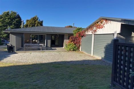 Photo of property in 27 Sargood Drive, Wanaka, 9305