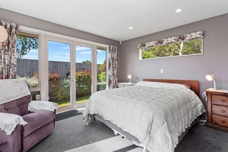 Photo of property in 2 Rubicon Place, Hei Hei, Christchurch, 8042