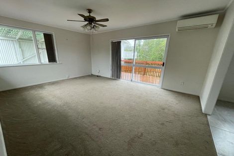 Photo of property in 65 Lauderdale Road, Birkdale, Auckland, 0626