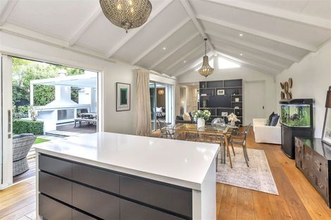 Photo of property in 17a Halton Street, Strowan, Christchurch, 8052