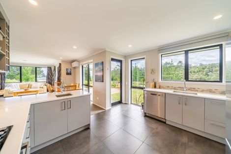 Photo of property in 159 Fairview Drive, Birchville, Upper Hutt, 5372