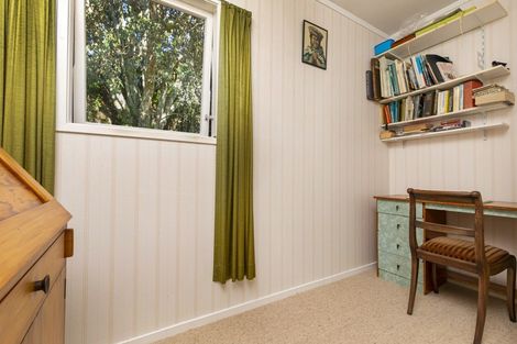 Photo of property in 2/47a Vauxhall Road, Devonport, Auckland, 0624