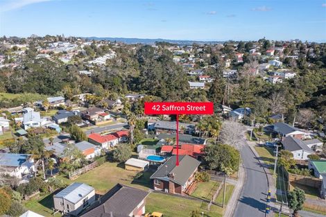 Photo of property in 42 Saffron Street, Birkdale, Auckland, 0626