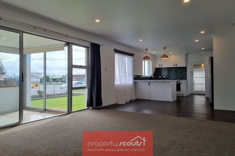 Photo of property in 17 Brookes Street, Inglewood, 4330