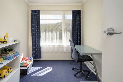 Photo of property in 12 Morris Road, Amberley, 7410