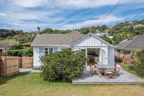 Photo of property in 139 Campbell Street, Karori, Wellington, 6012