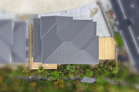 Photo of property in 5 Pihipihi Way, Crofton Downs, Wellington, 6035