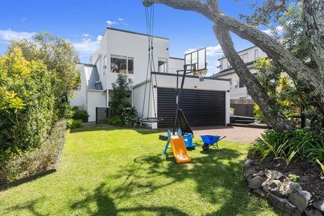 Photo of property in 1/21 Onepoto Road, Hauraki, Auckland, 0622