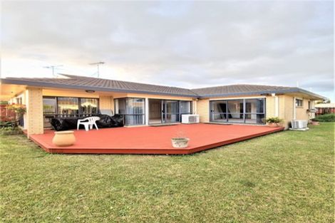 Photo of property in 1/48 Halsey Road, Manurewa, Auckland, 2102