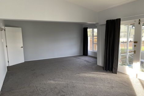 Photo of property in 10 Bassett Street, Burwood, Christchurch, 8083