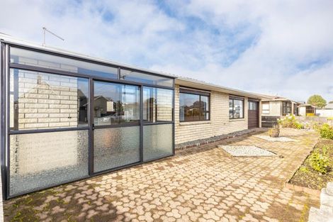 Photo of property in 19 Tukapa Street, Westown, New Plymouth, 4310