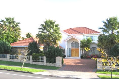 Photo of property in 23 Jane Eyre Drive, Somerville, Auckland, 2014