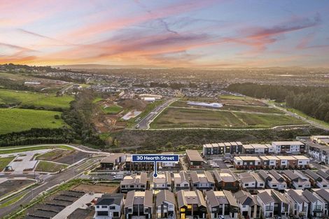Photo of property in 30a Hearth Street, Flat Bush, 2019
