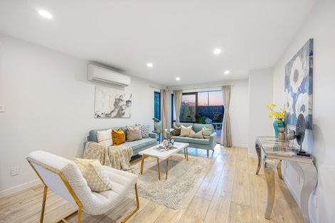 Photo of property in 2 James Mcleod Way, Silverdale, 0932