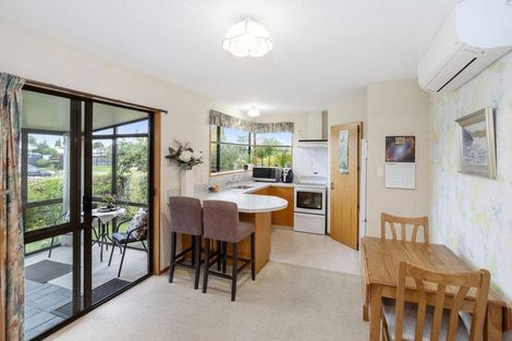 Photo of property in 1/40 Shannon Place, Belfast, Christchurch, 8051