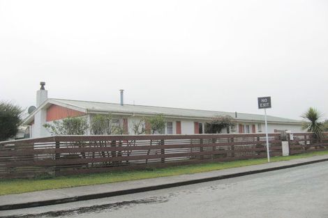 Photo of property in 2 Medway Street, Kingswell, Invercargill, 9812